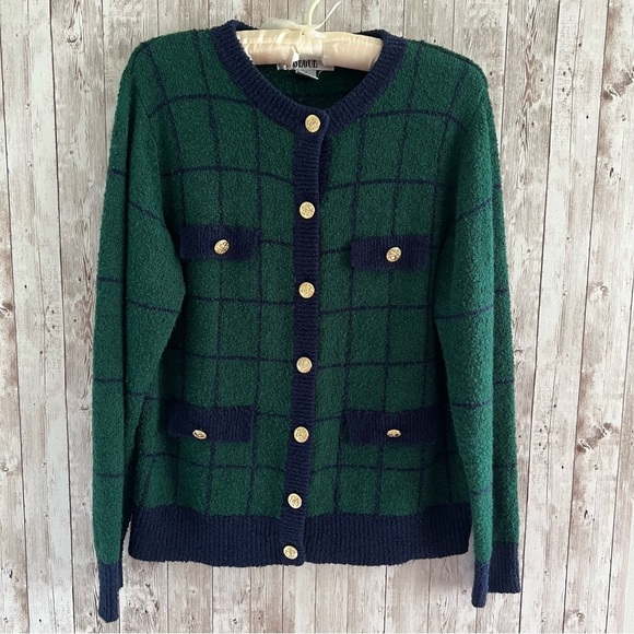 Segue Sweaters - Segue Vintage Boucle Green and Navy Plaid Cardigan Preppy Classic Kennedy Medium